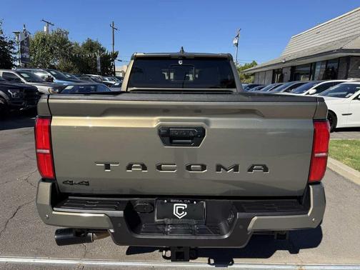 2025 Toyota Tacoma TRD Off Road