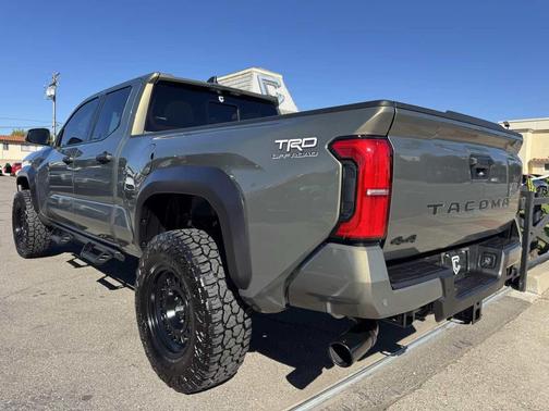 2025 Toyota Tacoma TRD Off Road