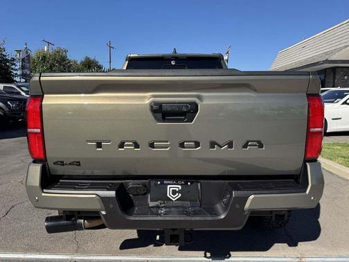 2025 Toyota Tacoma TRD Off Road