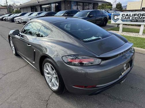 Agate Grey Metallic 2019 Porsche 718 Cayman