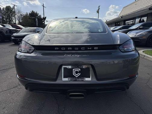 Agate Grey Metallic 2019 Porsche 718 Cayman