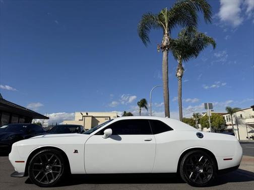 2016 Dodge Challenger R/T Scat Pack