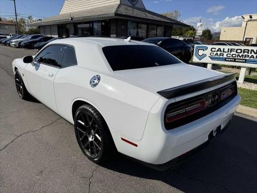2016 Dodge Challenger R/T Scat Pack