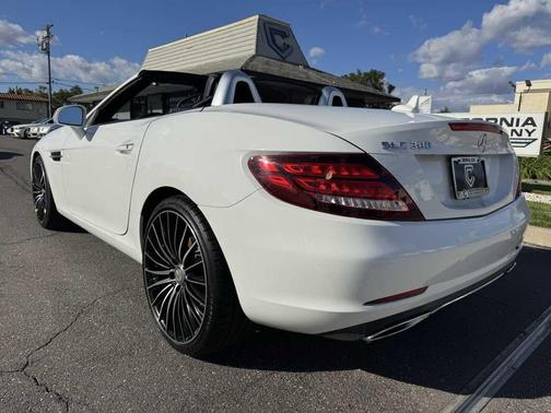 2019 Mercedes-Benz SLC 300 Base