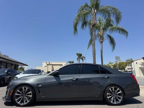 Phantom Gray Metallic 2016 Cadillac CTS-V Base