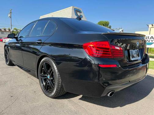 Photo 4 of 32 of 2016 BMW 535 i