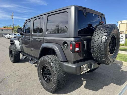 2019 Jeep Wrangler Unlimited Sport