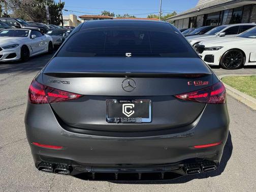 2025 Mercedes-Benz AMG C 63 S E Performance