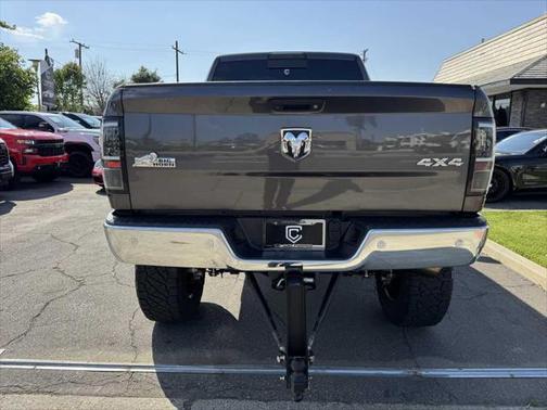 2017 RAM 2500 Big Horn Mega Cab 4x4 6'4' Box