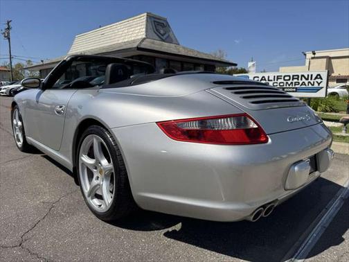 2005 Porsche 911 Carrera Cabriolet