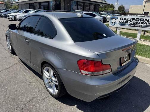 Space Gray Metallic 2011 BMW 135 135i