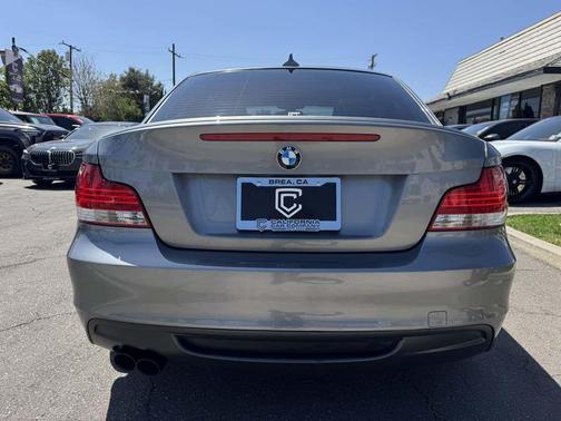 Space Gray Metallic 2011 BMW 135 135i