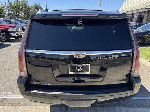 2020 Cadillac Escalade ESV Luxury