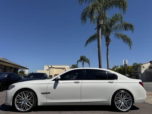 2013 BMW 750 Li