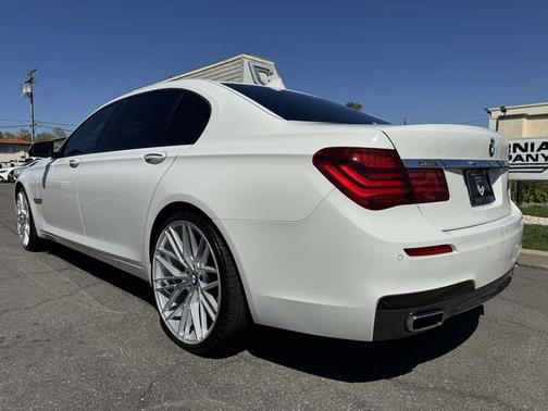 2013 BMW 750 Li