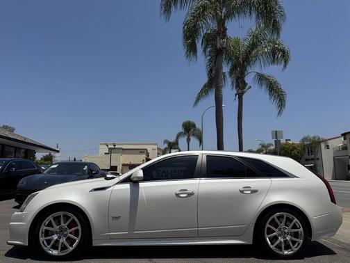 White Diamond Tricoat 2014 Cadillac CTS-V Base