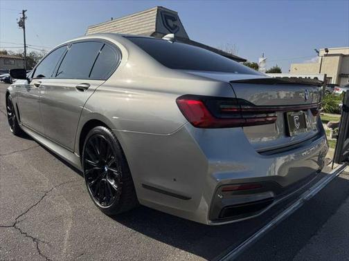 2020 BMW 740 740i