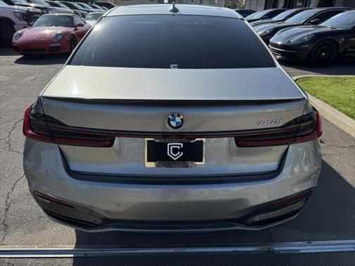 2020 BMW 740 740i