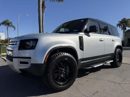 2024 Land Rover Defender 110 P400 S
