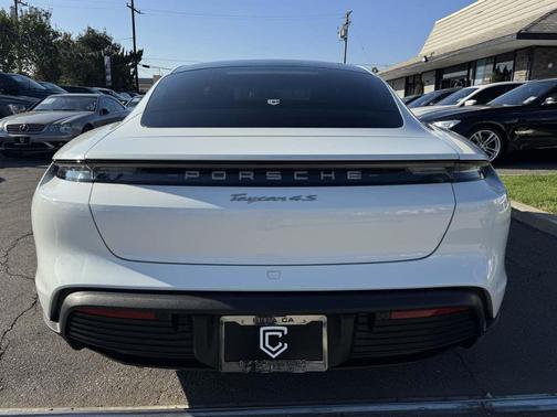 2020 Porsche Taycan 4S