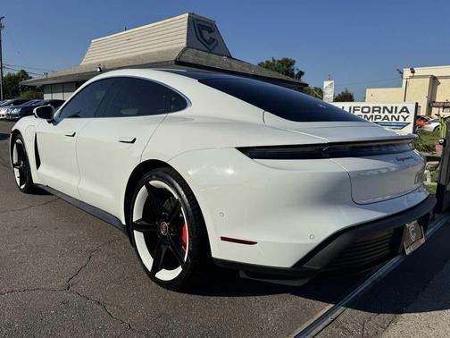 2020 Porsche Taycan 4S
