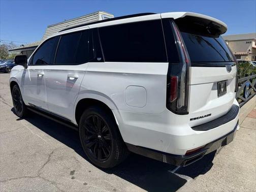 2022 Cadillac Escalade Sport