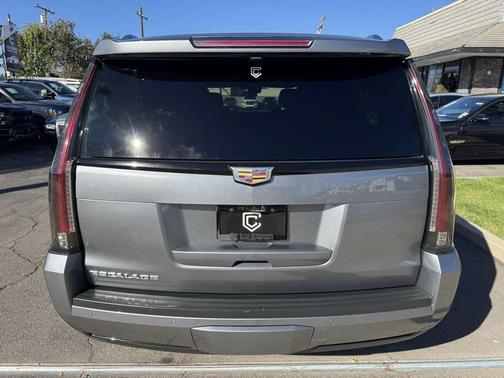 2020 Cadillac Escalade ESV Platinum