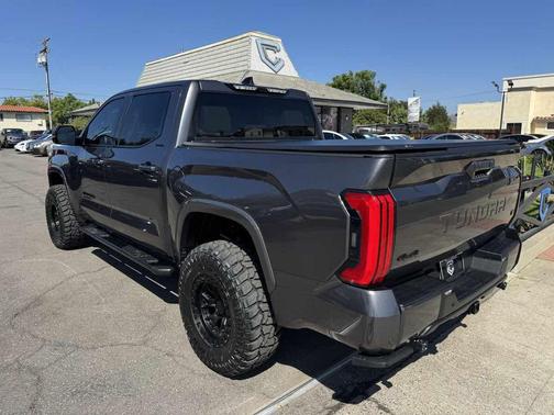 2023 Toyota Tundra Hybrid Limited