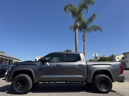 2023 Toyota Tundra Hybrid Limited