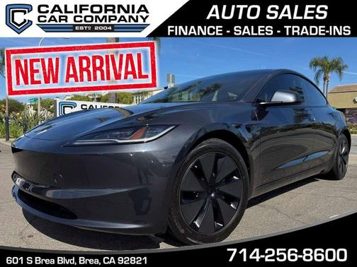 Stealth Grey 2024 Tesla Model 3 Standard Range