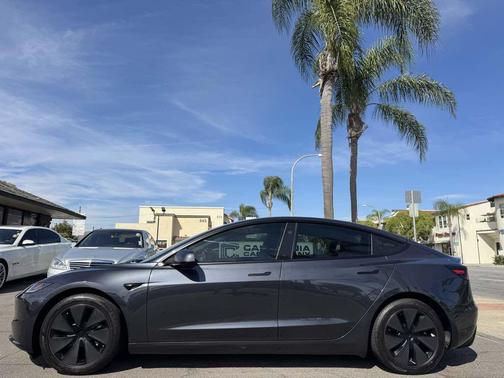 Stealth Grey 2024 Tesla Model 3 Standard Range