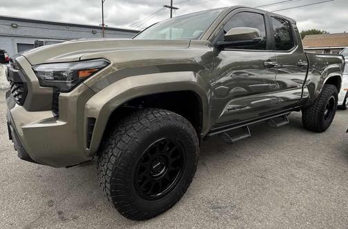 Bronze Oxide 2024 Toyota Tacoma TRD Sport