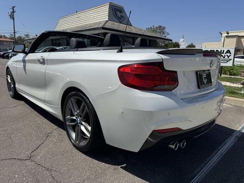 Mineral White Metallic 2018 BMW 230 230i