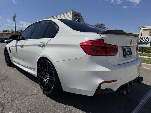 Alpine White 2018 BMW M3 Base