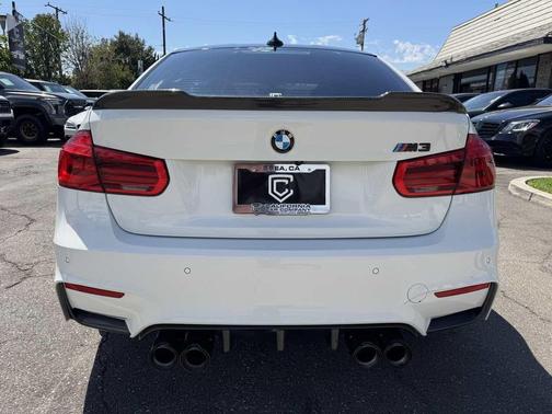 Alpine White 2018 BMW M3 Base