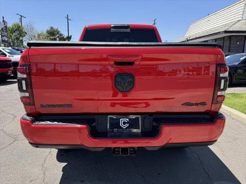 2022 RAM 2500 Laramie Crew Cab 4x4 6'4' Box