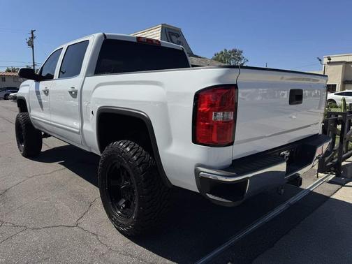 Summit White 2014 GMC Sierra 1500 SLE