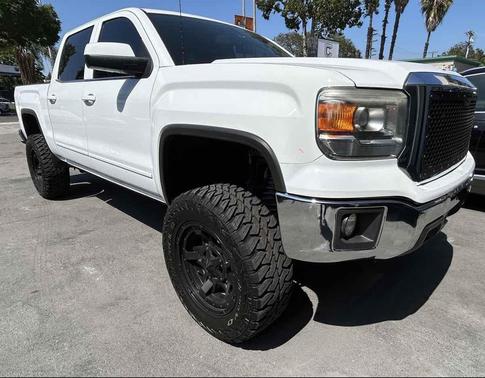 Summit White 2014 GMC Sierra 1500 SLE