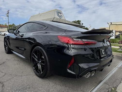 2020 BMW M8 
