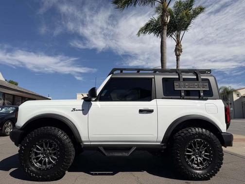 Oxford White 2021 Ford Bronco Base
