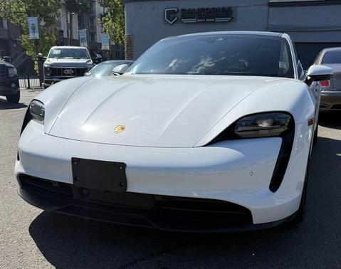 2021 Porsche Taycan 