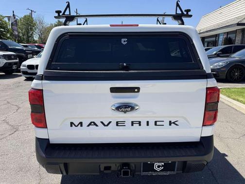 Oxford White 2022 Ford Maverick XL