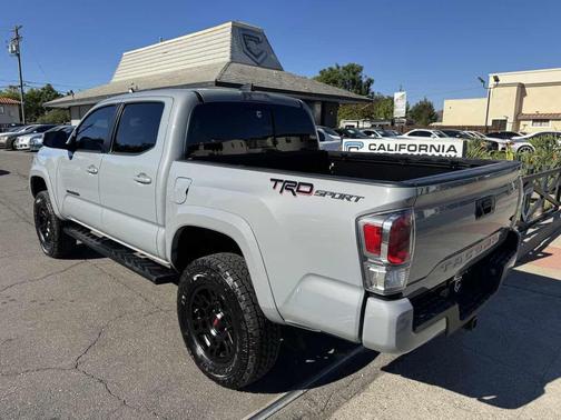 2021 Toyota Tacoma TRD Sport