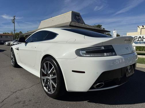 2011 Aston Martin V8 Vantage Base