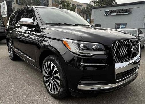 2023 Lincoln Navigator Black Label