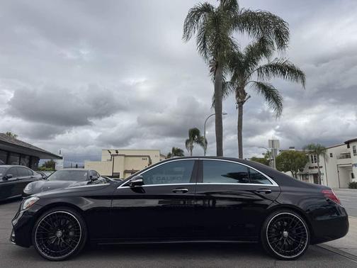 Black 2018 Mercedes-Benz S-Class Sedan