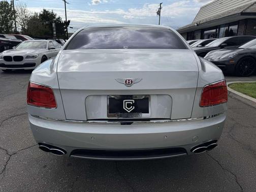 Silver Frost Metallic 2015 Bentley Flying Spur Base