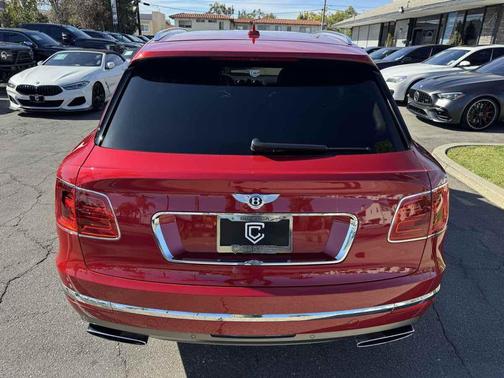 2018 Bentley Bentayga W12 Signature