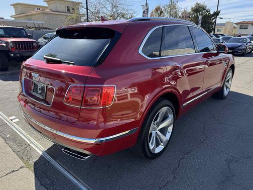 2018 Bentley Bentayga W12 Signature
