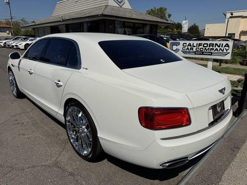 2014 Bentley Flying Spur Base